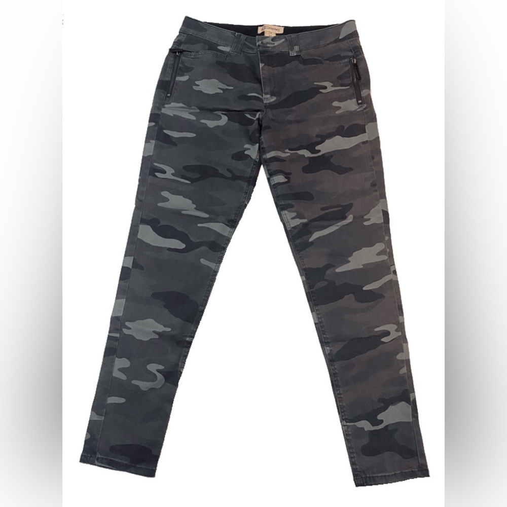 Democracy Skinny Camo Jeans